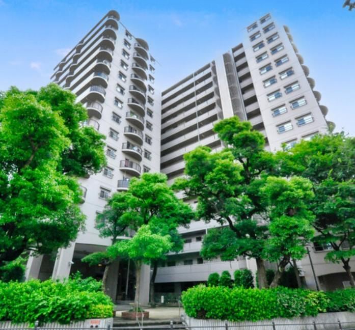 2LDK apartment in Nishi Ward, Osaka - Photo 1