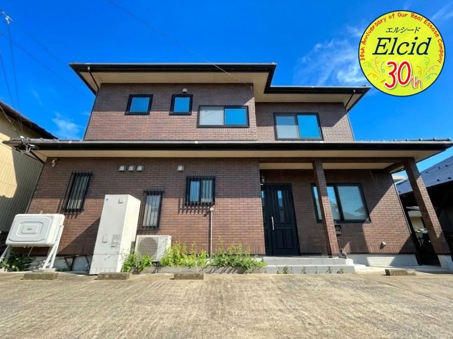 175 m² house in Natori, Miyagi - Photo 1