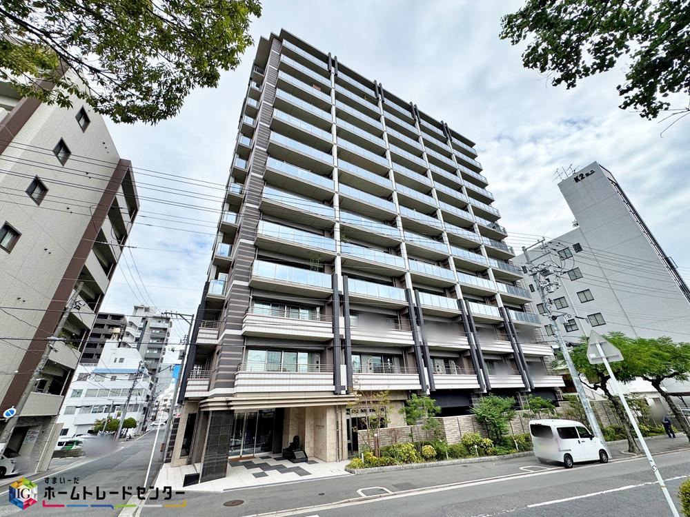 2LDK apartment in Naka Ward, Hiroshima - Photo 1