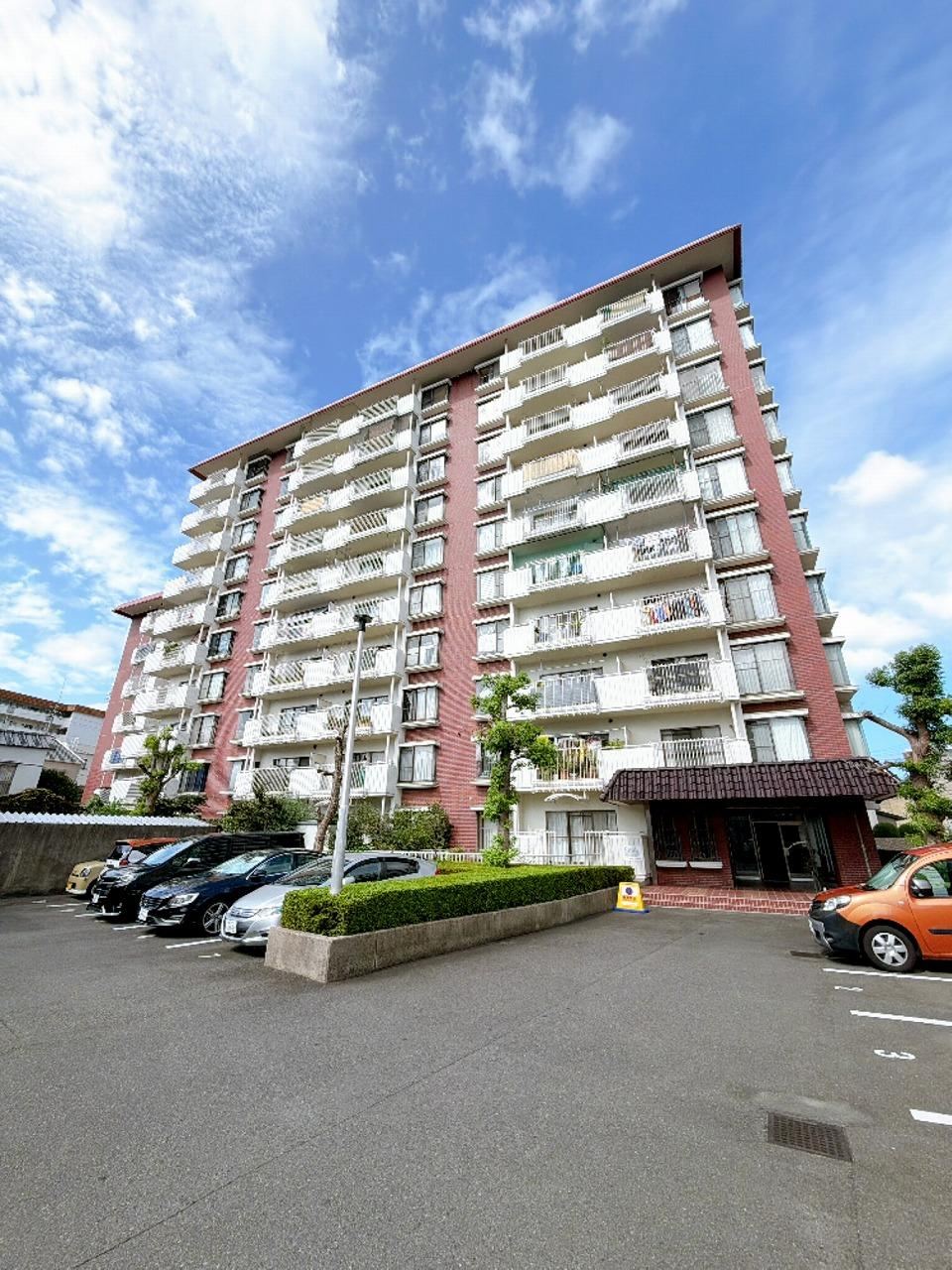 4DK apartment in Takamatsu, Kagawa - Photo 1