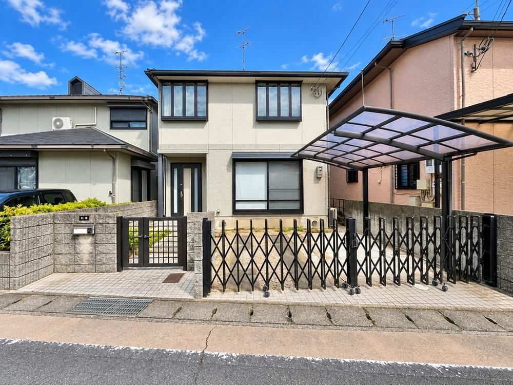 4LDK+S house in Fushimi Ward, Kyoto - Photo 1