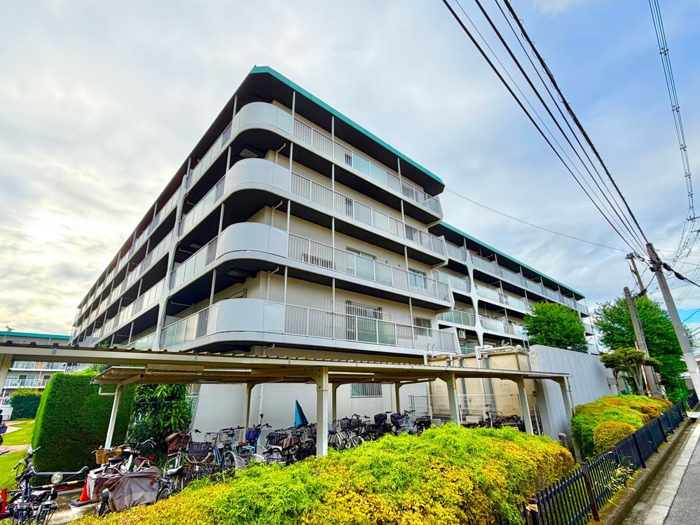 2LDK apartment in Sumiyoshi Ward, Osaka - Photo 1