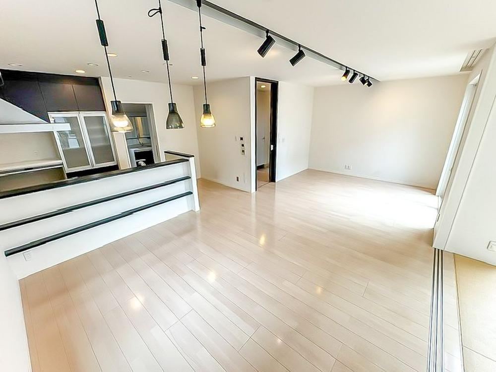 4LDK house in Sakado, Saitama - Photo 1