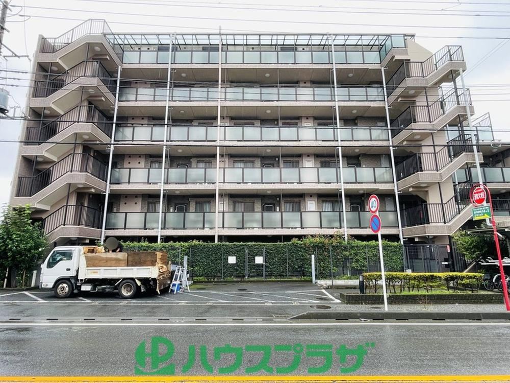 3LDK apartment in Funabashi, Chiba - Photo 1