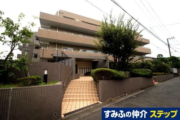 3LDK apartment in Fujisawa, Kanagawa - Photo 1