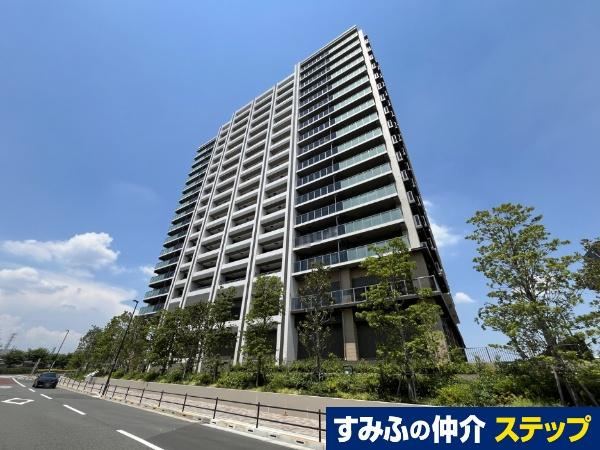 2LDK+S apartment in Tama, Tokyo - Photo 1