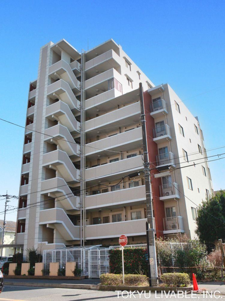 3LDK apartment in Yamato, Kanagawa - Photo 1