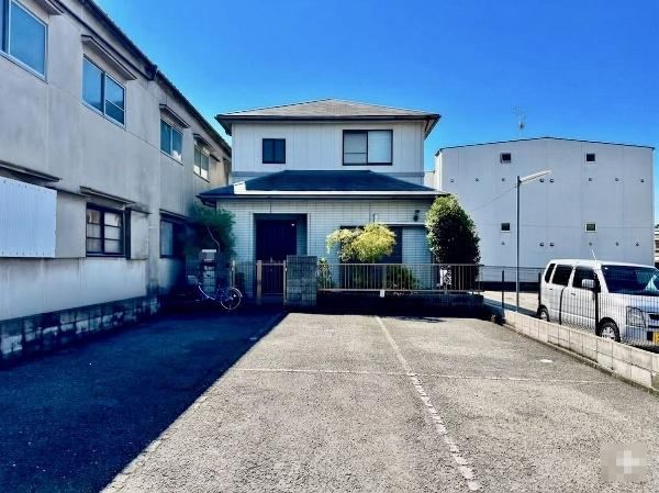 5DK+S house in Suminoe Ward, Osaka - Photo 1