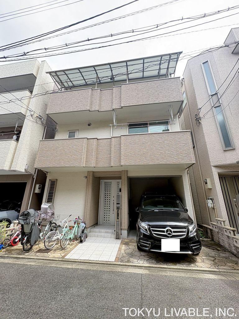 3LDK+S house in Higashisumiyoshi Ward, Osaka - Photo 1