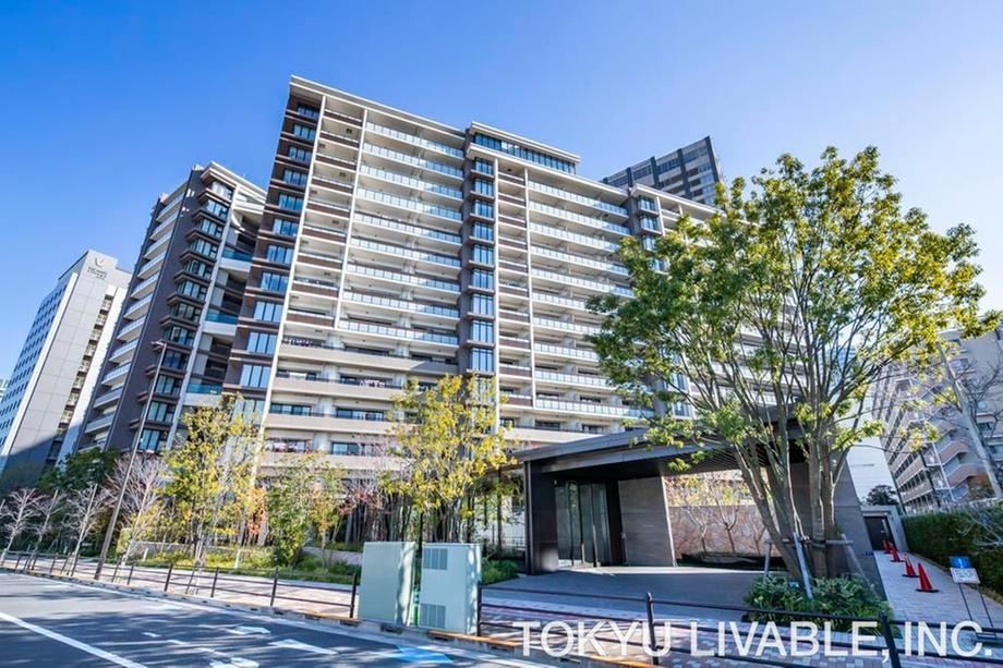 2LDK apartment in Koto Ward, Tokyo - Photo 1