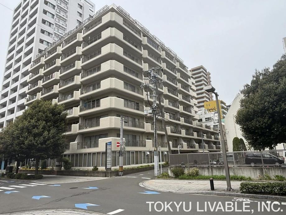 3LDK+S apartment in Aoba Ward, Sendai, Miyagi - Photo 1