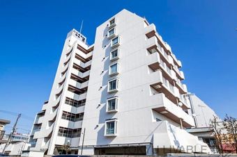 3LDK apartment in Fussa