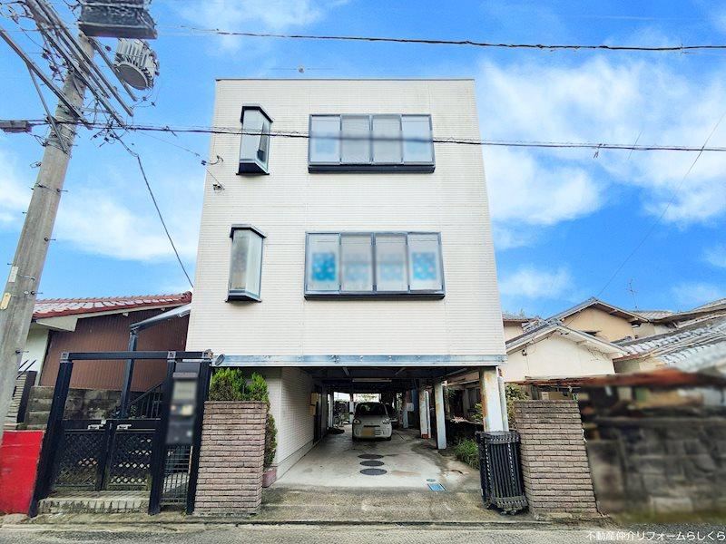 4LDK house in Kasugai, Aichi - Photo 1