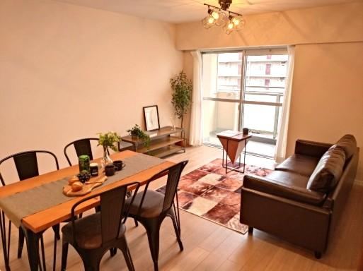 3LDK apartment in Nishinomiya, Hyogo - Photo 1