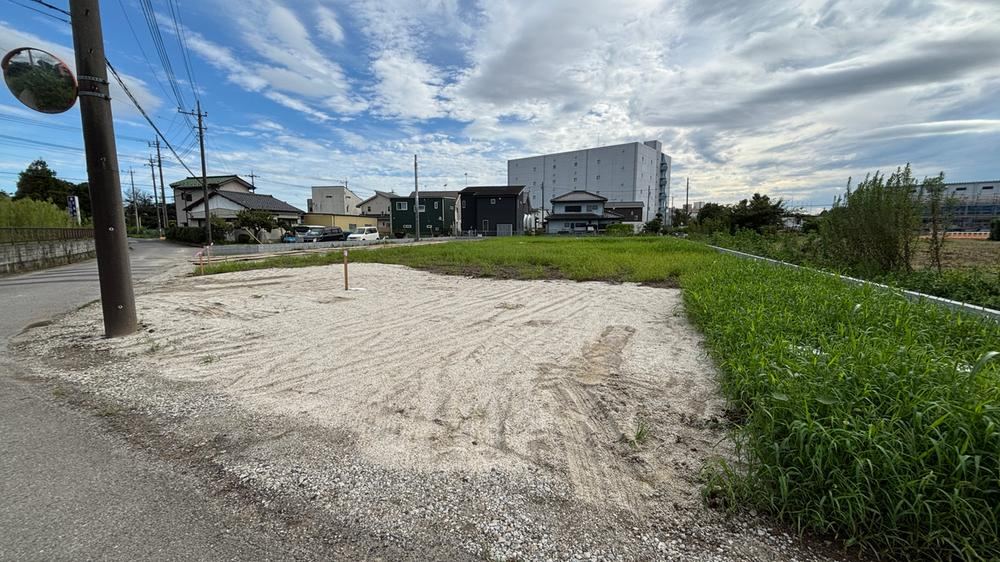 306 m² land in Kazo, Saitama - Photo 1