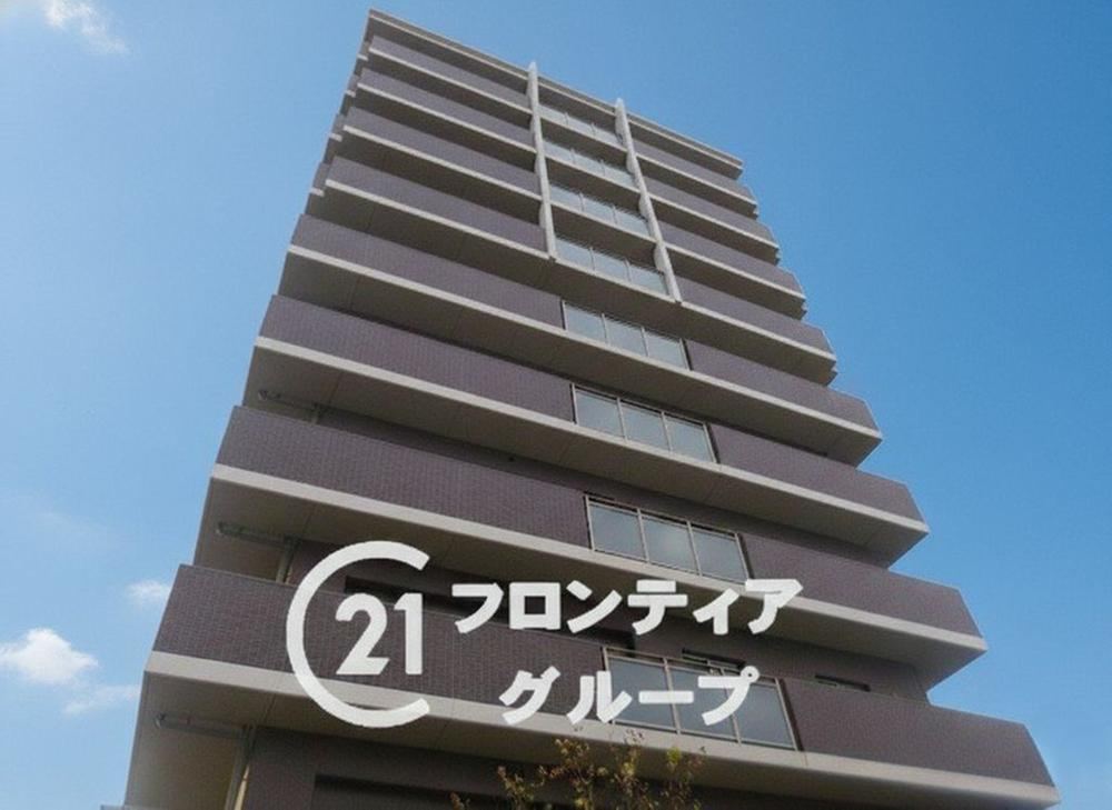 4LDK apartment in Hirano Ward, Osaka - Photo 1