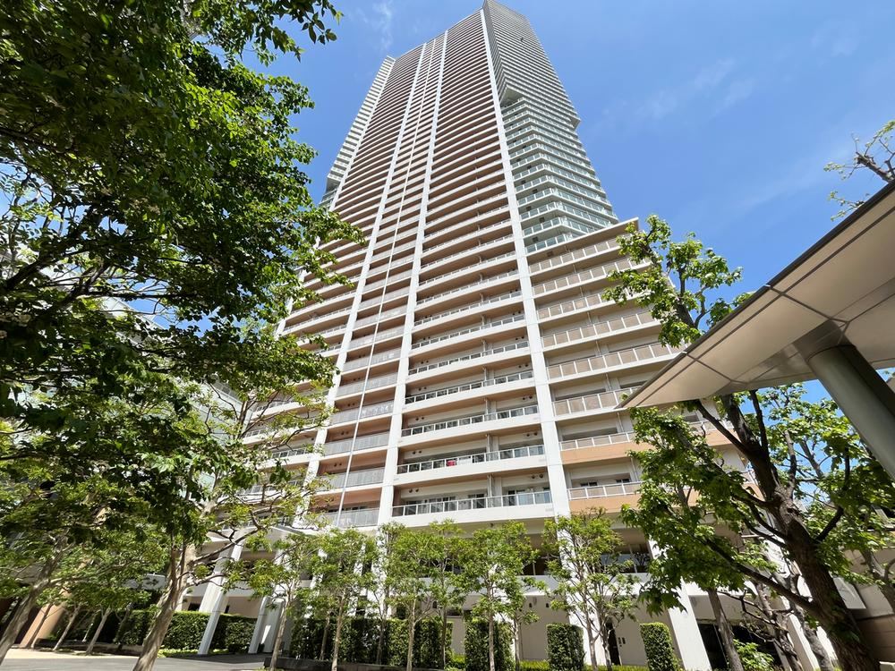 2LDK apartment in Koto Ward, Tokyo - Photo 1