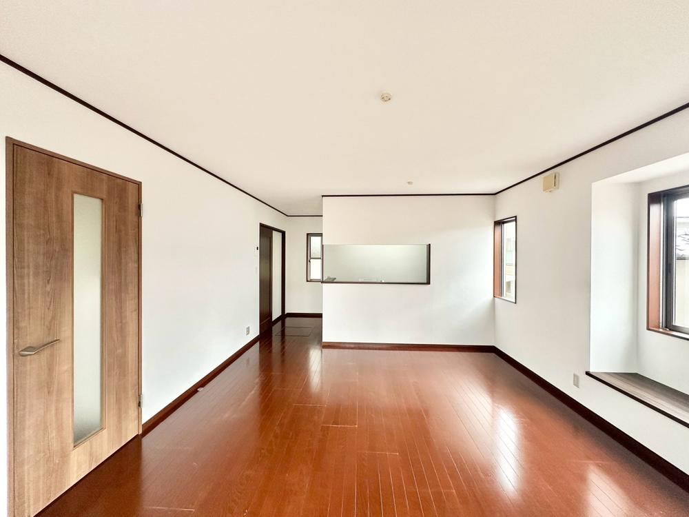 4LDK house in Asakita Ward, Hiroshima - Photo 1