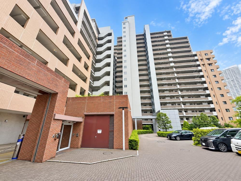 4LDK apartment in Koto Ward, Tokyo - Photo 1
