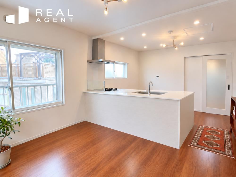 2LDK apartment in Kanagawa Ward, Yokohama, Kanagawa - Photo 1