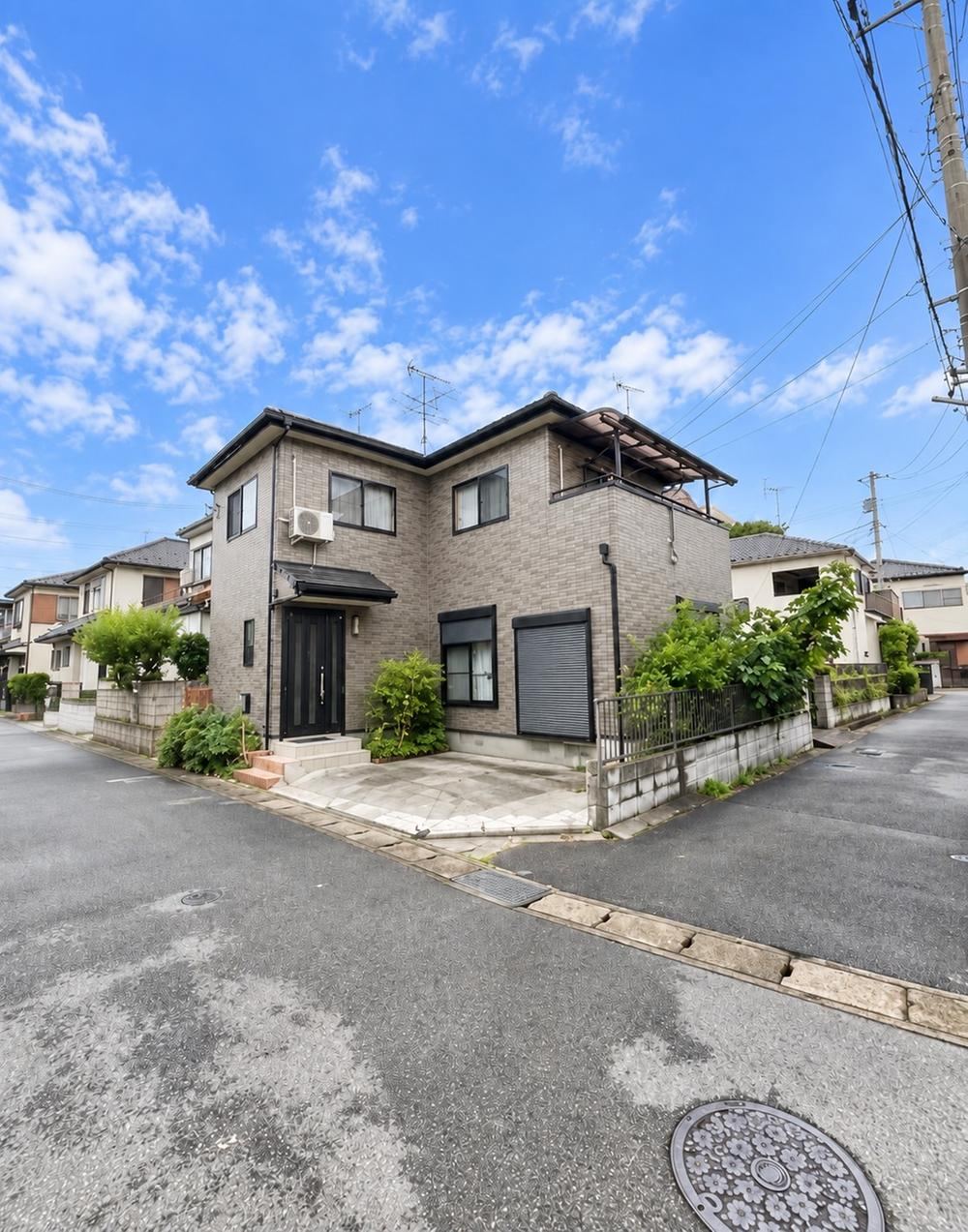 4LDK house in Kashiwa, Chiba - Photo 1