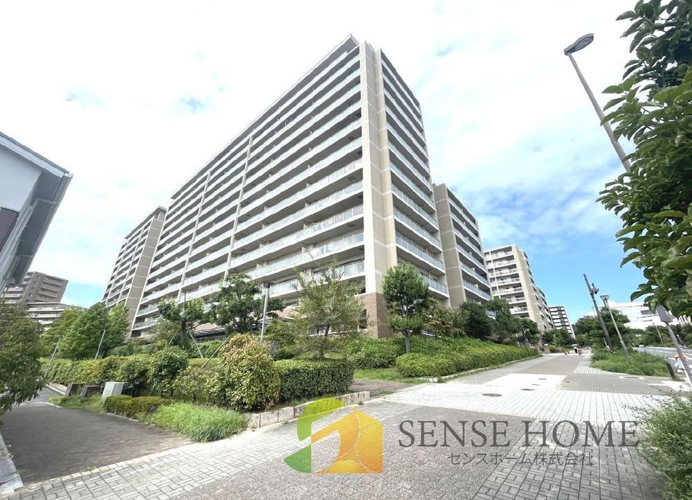 3LDK+S apartment in Ibaraki, Osaka - Photo 1