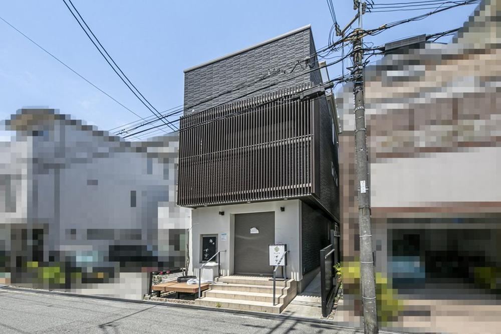 2LDK house in Nishinomiya, Hyogo - Photo 1