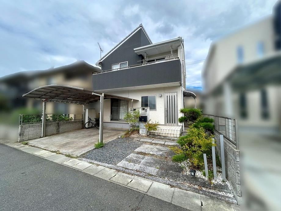 4LDK house in Kita Ward, Okayama - Photo 1
