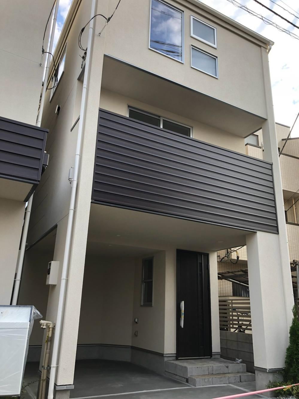 4LDK house in Setagaya Ward, Tokyo - Photo 1