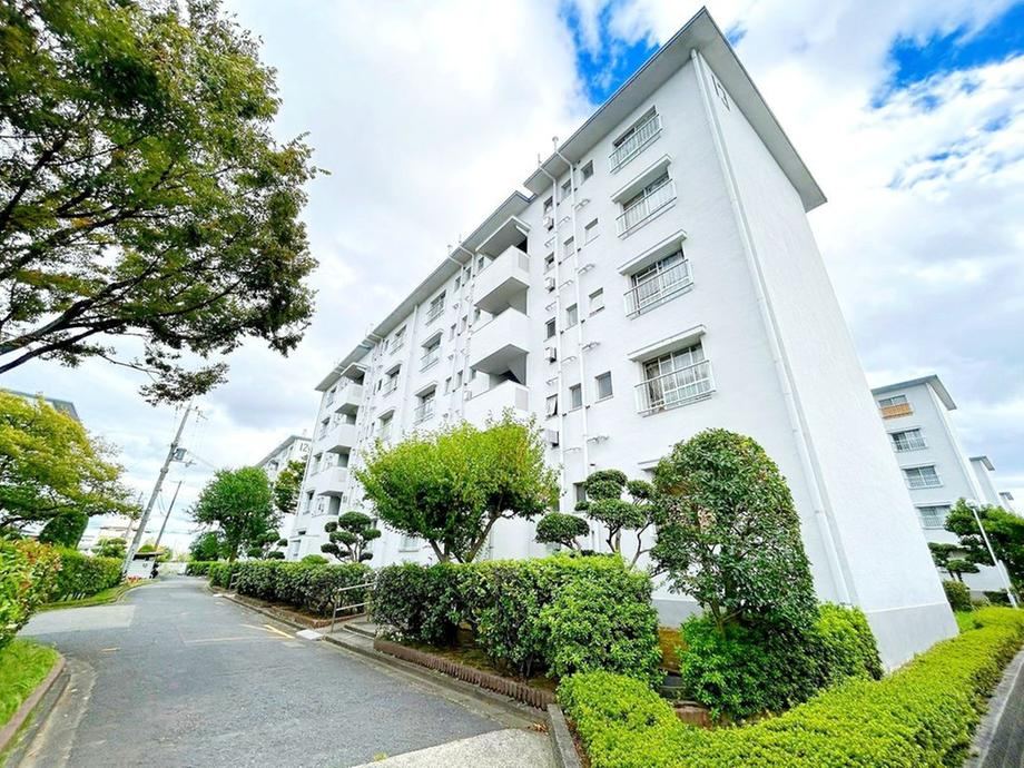 4LDK apartment in Ibaraki, Osaka - Photo 1