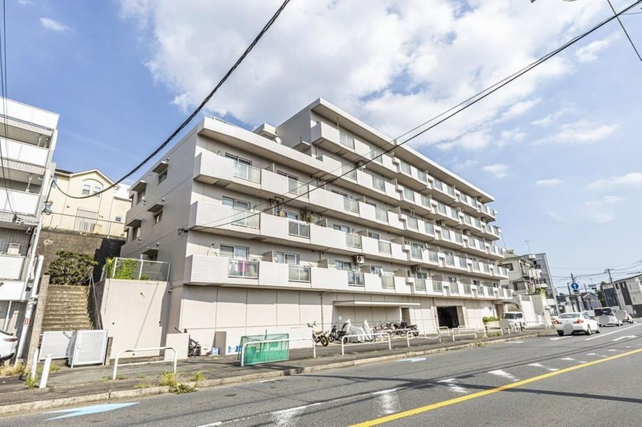 3LDK apartment in Asao Ward, Kawasaki, Kanagawa - Photo 1