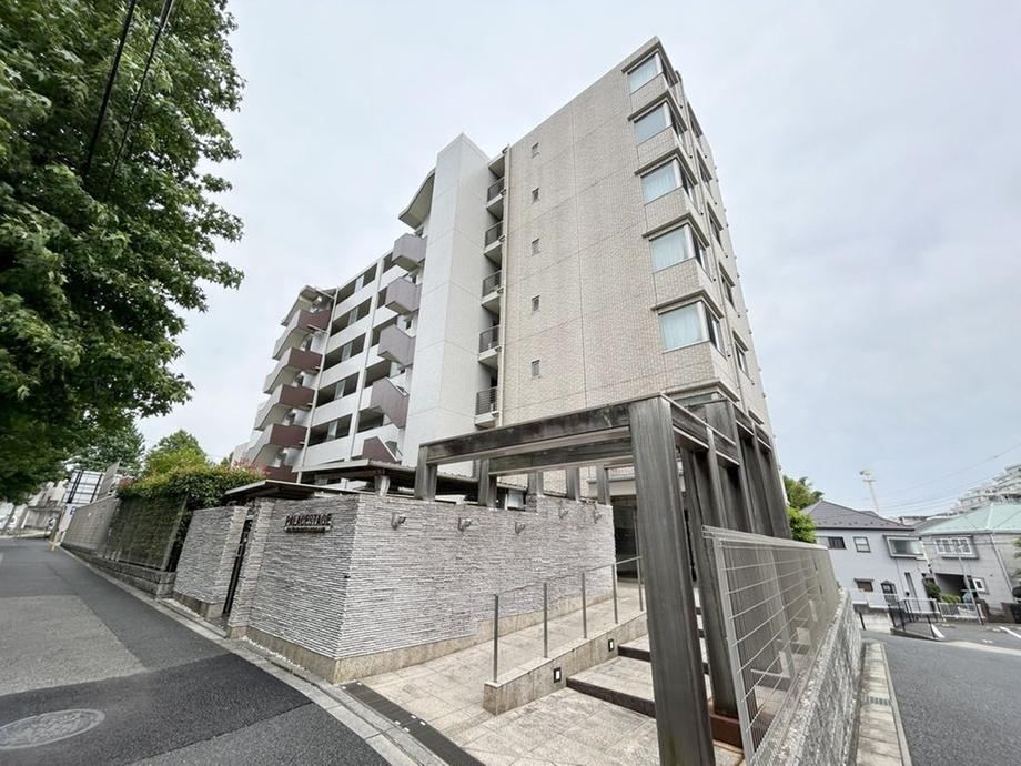 3LDK apartment in Matsudo, Chiba - Photo 1