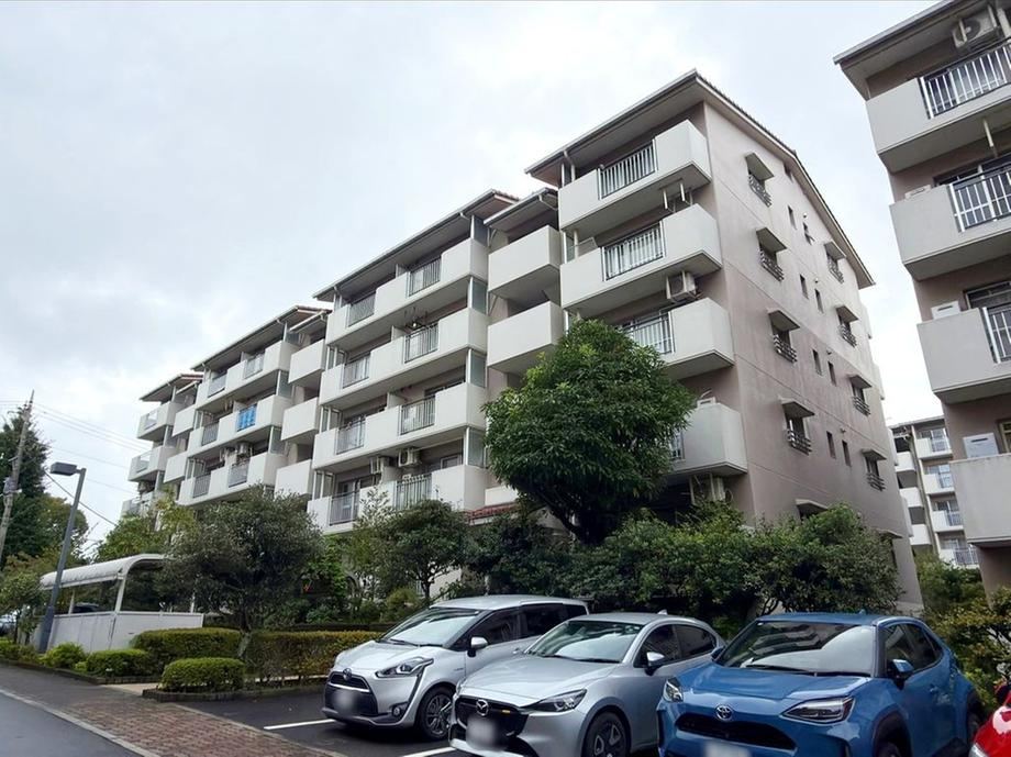 3LDK apartment in Iruma, Saitama - Photo 1