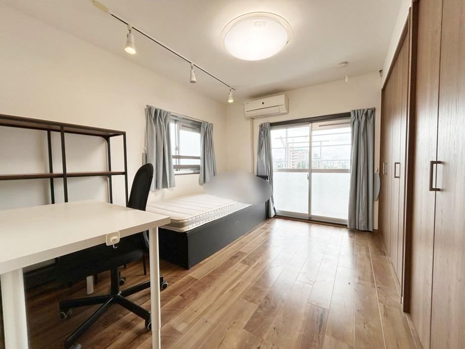 1K apartment in Nakano Ward, Tokyo - Photo 1