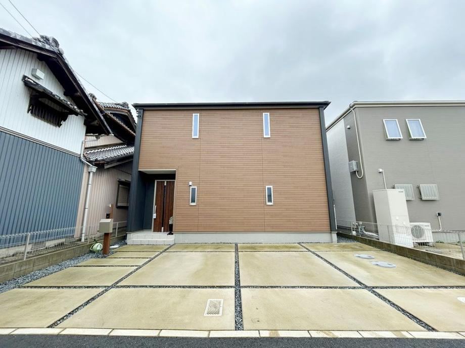 3LDK+S house in Ama, Aichi - Photo 1