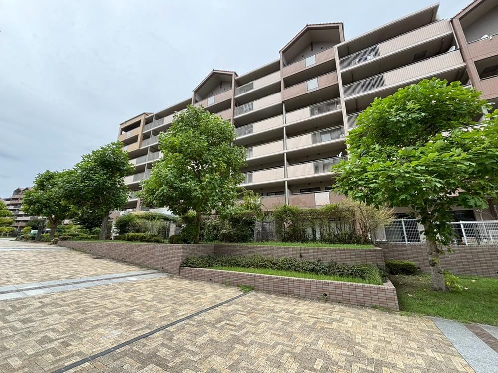4LDK apartment in Nara, Nara - Photo 1