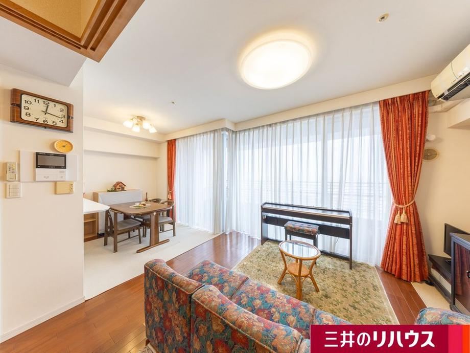 3LDK apartment in Higashinari Ward, Osaka - Photo 1