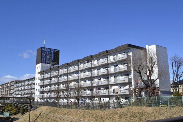 2LDK apartment in Hachioji, Tokyo - Photo 1