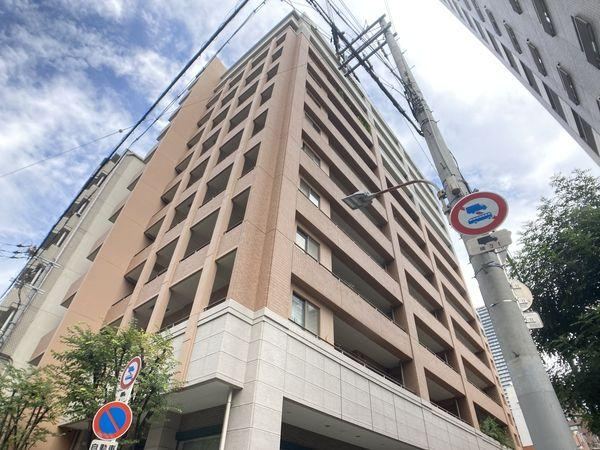 2LDK apartment in Nishi Ward, Osaka - Photo 1