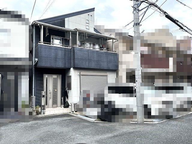 4LDK house in Daito, Osaka - Photo 1