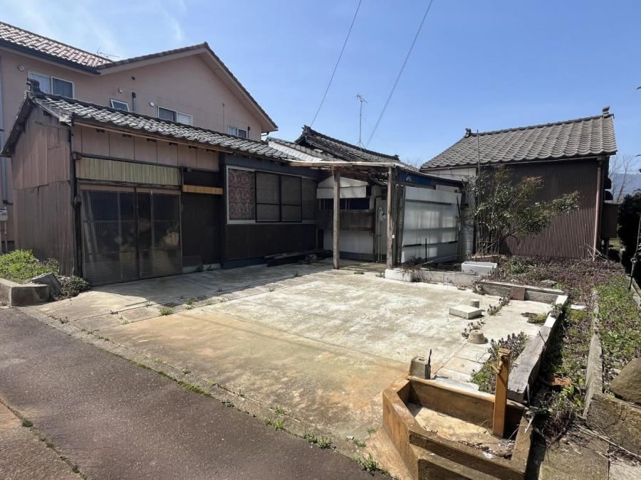 4K house in Tsubame, Niigata - Photo 1