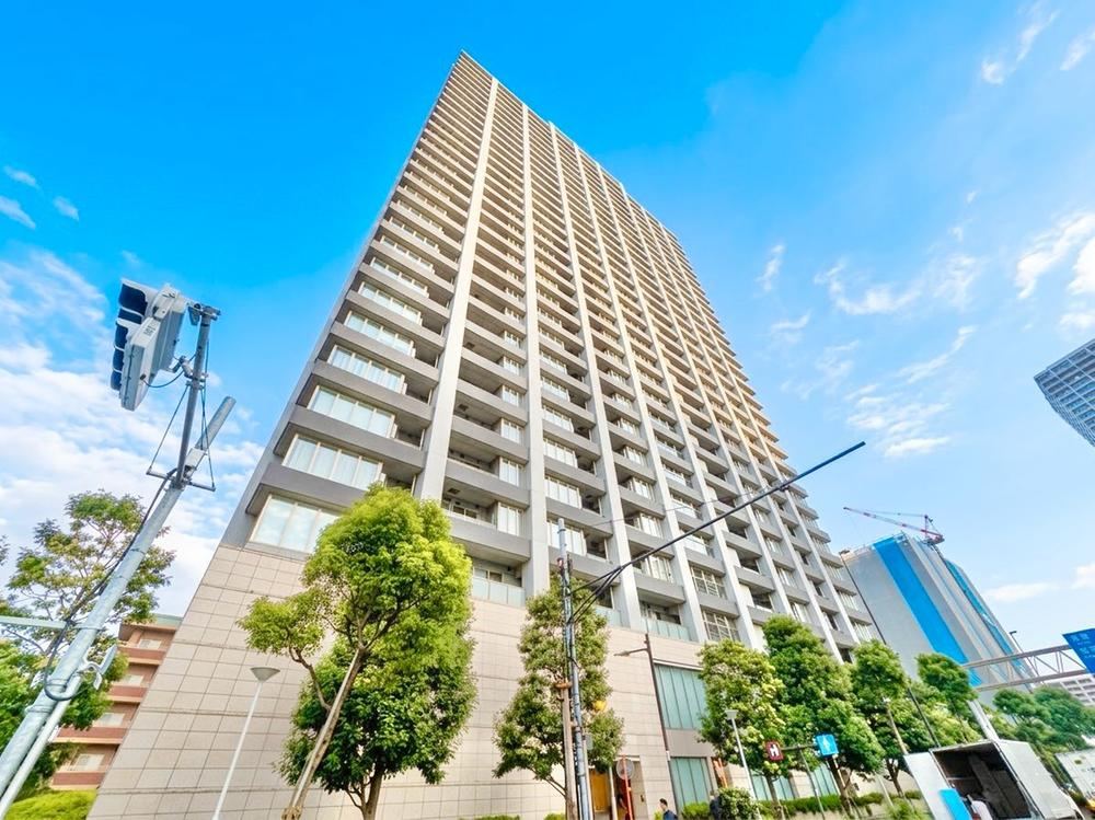2LDK apartment in Koto Ward, Tokyo - Photo 1
