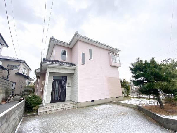 4LDK house in Nishi Ward, Niigata - Photo 1