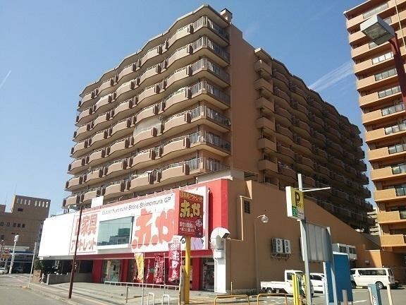 studio apartment in Wakayama, Wakayama - Photo 1
