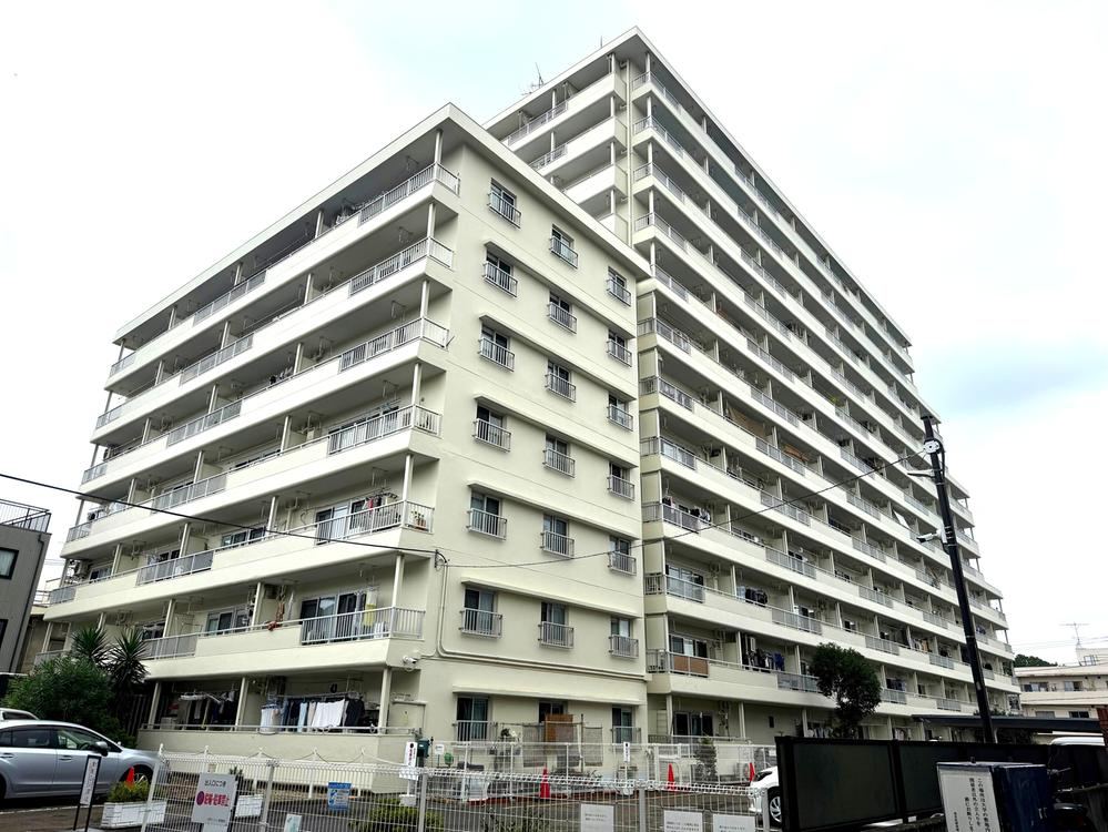 3LDK apartment in Setagaya Ward, Tokyo - Photo 1