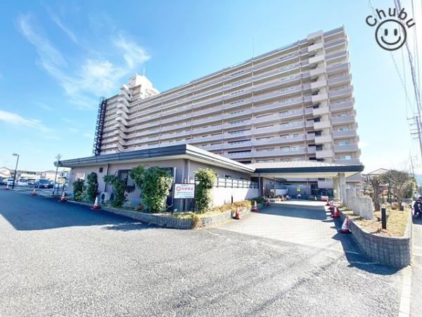 4LDK apartment in Okazaki, Aichi - Photo 1