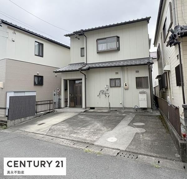 4LDK+S house in Ogaki, Gifu - Photo 1