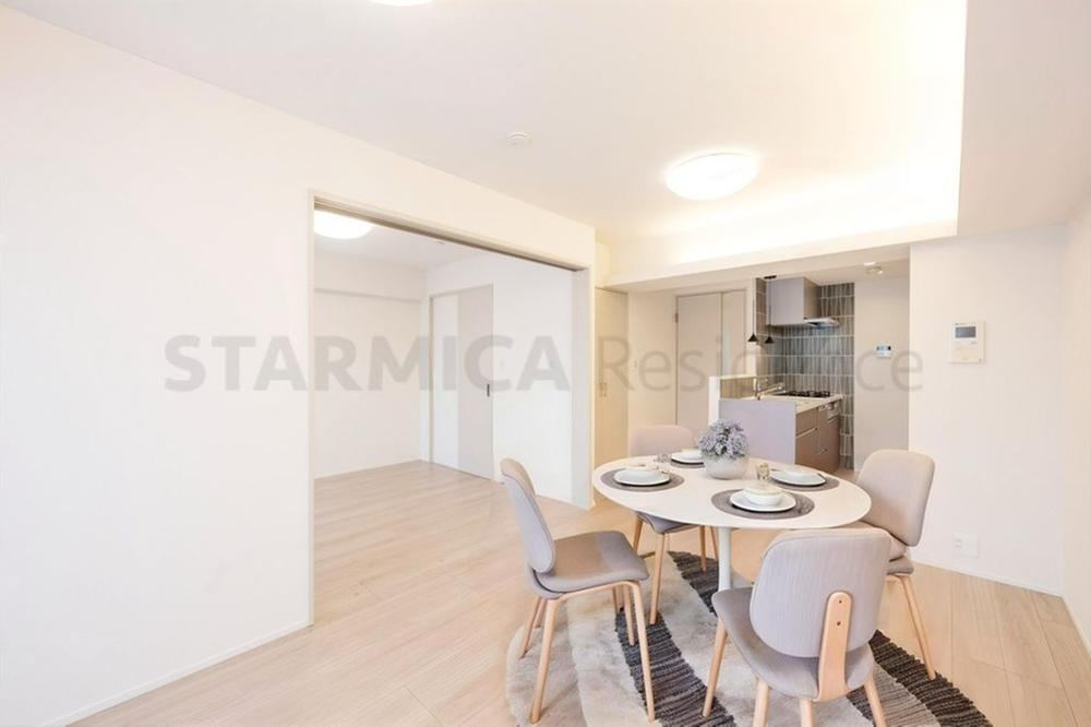 2LDK+S apartment in Koto Ward, Tokyo - Photo 1