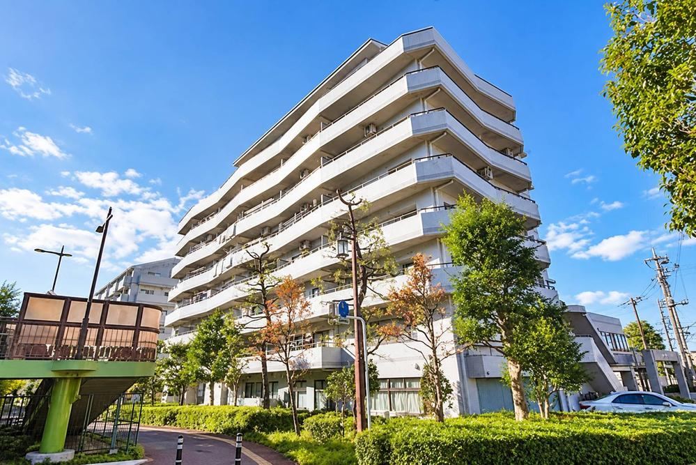 3LDK apartment in Soka, Saitama - Photo 1