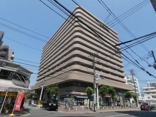3LDK apartment in Nishi Ward, Hiroshima - Photo 1